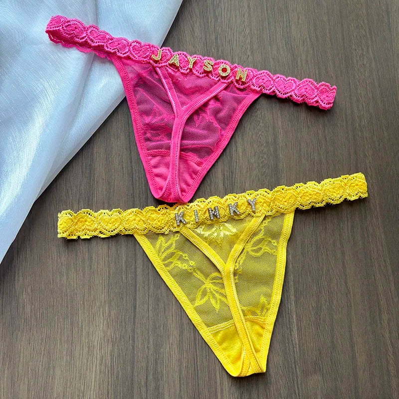Persönlichkeit Benutzerdefinierter Name Kristall Buchstabe Tanga Spitze Bikini Höschen G-String Niedrige Taille Slips Sexy Körperschmuck für heiße Frau Geschenk