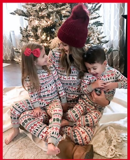 2024 Christmas Family Matching Pajamas New Year Xmas Father Mother Kids Baby Clothes Set Dad Mom And Daughter Son Pyjamas Outfit